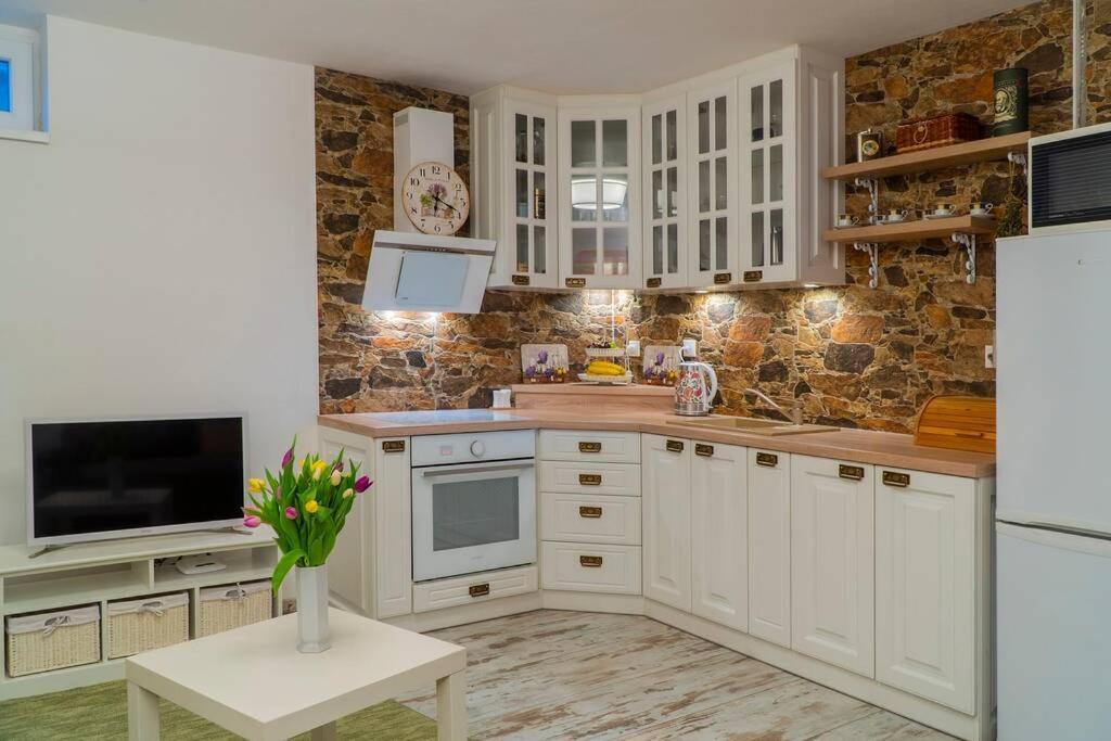 Provensalsky Rodinny Apartman Mandolina Bojnice Bagian luar foto